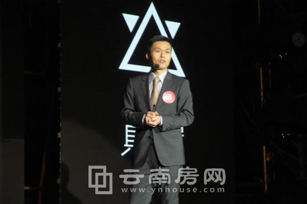 云南德潤城市投資發(fā)展有限公司副總經(jīng)理張良玉 云南德潤城市投資發(fā)展有限公司副總經(jīng)理張良玉