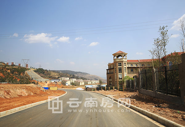 山水天使灣項目周邊道路 山水天使灣項目周邊道路