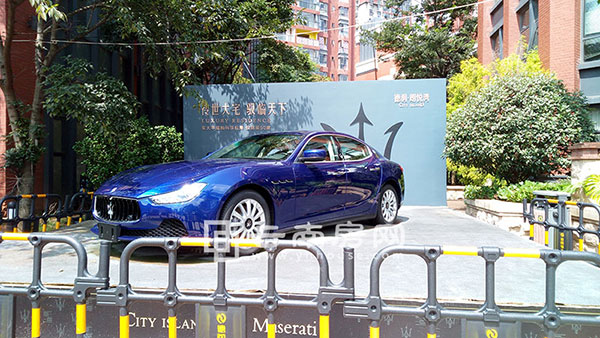 德潤朗 悅灣瑪莎拉蒂展 德潤朗 悅灣瑪莎拉蒂展