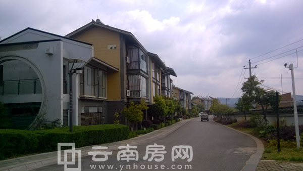 野鴨 湖別墅實景 野鴨 湖別墅實景