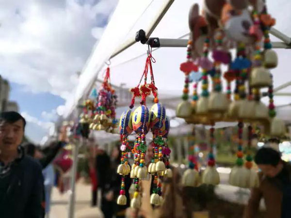 昆明廟 會現(xiàn)場 昆明廟 會現(xiàn)場