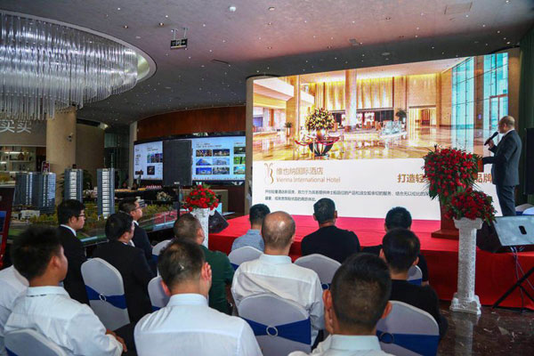 GVIIԢ&SҲ{Ƶ꺞sMvlAMe