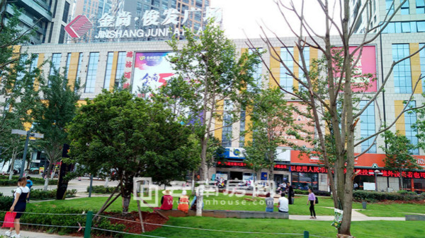 金尚俊發廣場 金尚俊發廣場