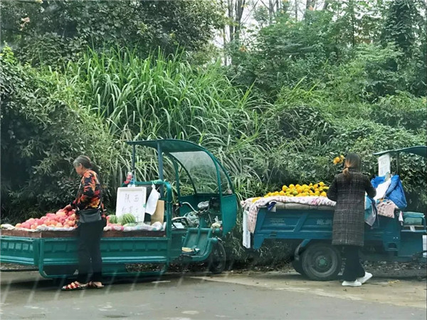 3000 萬人擺地攤,你可知「地攤經濟」背后的創業學問? 3000 萬人擺地攤,你可知「地攤經濟」背后的創業學問?