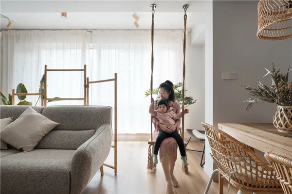 現(xiàn)實浪漫滿屋 現(xiàn)實浪漫滿屋