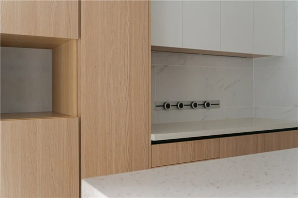 現(xiàn)實浪漫滿屋 現(xiàn)實浪漫滿屋