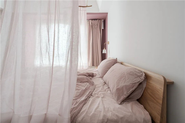 現(xiàn)實浪漫滿屋 現(xiàn)實浪漫滿屋