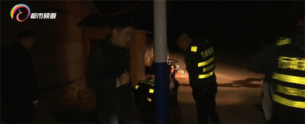 昆明螳螂川水質(zhì)多次總磷超標(biāo)!環(huán)境生態(tài)局半夜展開污染源調(diào)查 昆明螳螂川水質(zhì)多次總磷超標(biāo)!環(huán)境生態(tài)局半夜展開污染源調(diào)查