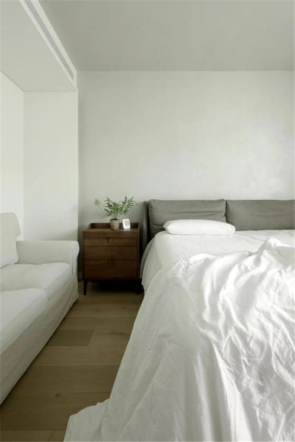 ϴİɫˇɳl(f)Y(ji)(gu)Ե䓼ܲסŵľ߅cȽȽGķ~g֮cfײcύ