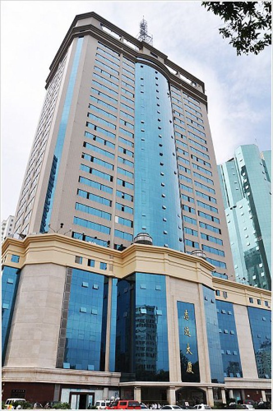 位于昆明市中心的志遠大廈 位于昆明市中心的志遠大廈