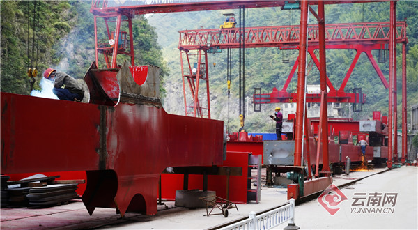 ڽʩyȫڶϵһ ѸٰˮشȦӾob