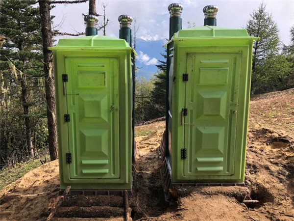 糞便風(fēng)干儲(chǔ)存!香格里拉哈巴雪山10座生態(tài)衛(wèi)生間投用 糞便風(fēng)干儲(chǔ)存!香格里拉哈巴雪山10座生態(tài)衛(wèi)生間投用