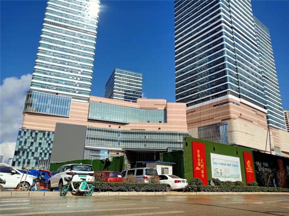 海樂世界的外立面已經呈現,但內部的施工正熱火朝天 海樂世界的外立面已經呈現,但內部的施工正熱火朝天