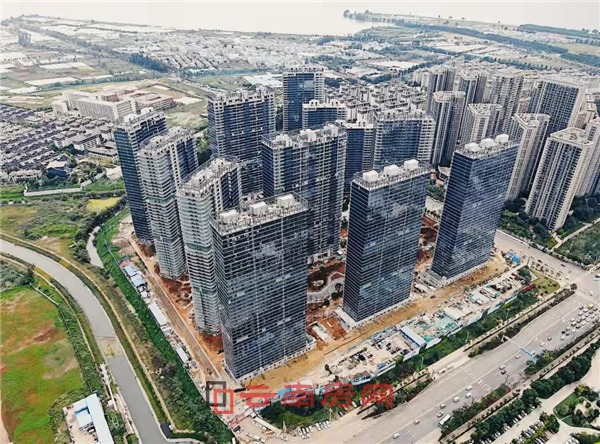 2021年昆明豪宅數(shù)量井噴,但標(biāo)桿還是那個(gè)標(biāo)桿 2021年昆明豪宅數(shù)量井噴,但標(biāo)桿還是那個(gè)標(biāo)桿