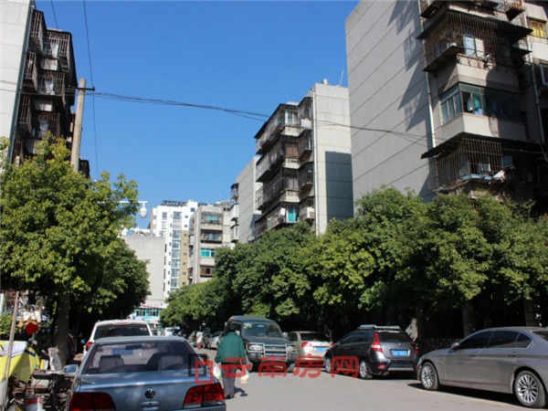 ԺסլǱbݣeԺmȻ]Ҫ󵫲b̫~