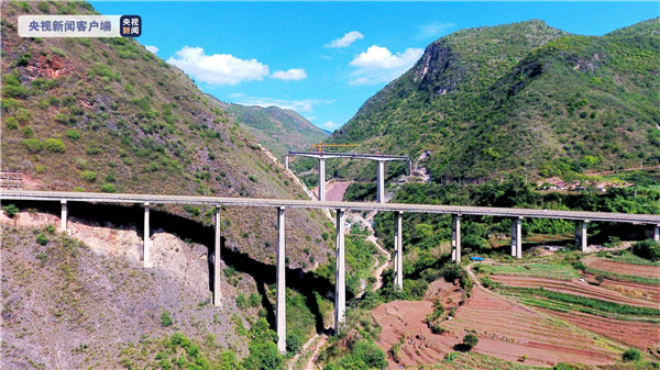 ȫ؞ͨF·ѿ~ŭ|LȺOȡͻ