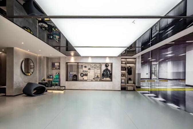 印1905疊拼地下車庫實拍 印1905疊拼地下車庫實拍