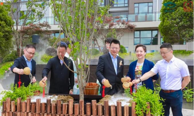 \ɽ ԺӰ巿_ŬF(xin)(chng)