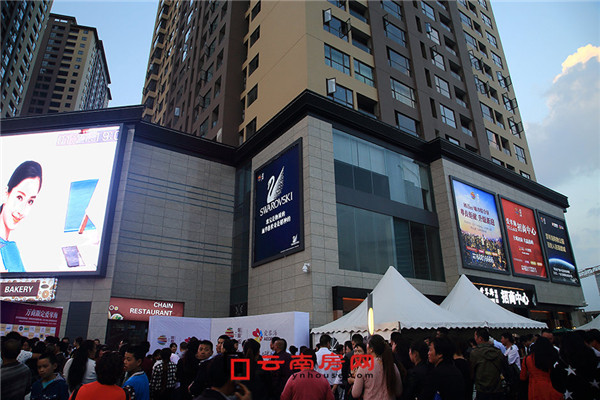 愛琴海在云南談了不少戀愛,碰到的卻凈是些渣男 愛琴海在云南談了不少戀愛,碰到的卻凈是些渣男