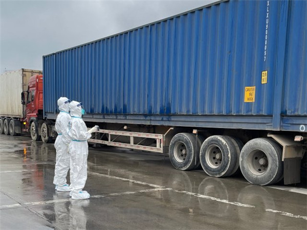 跨境電商出口“換擋升級(jí)”,紅河州首票9810貨物出口至海外倉(cāng) 跨境電商出口“換擋升級(jí)”,紅河州首票9810貨物出口至海外倉(cāng)