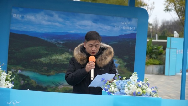 86c0ef05e3ccdce6bd17751046af3af