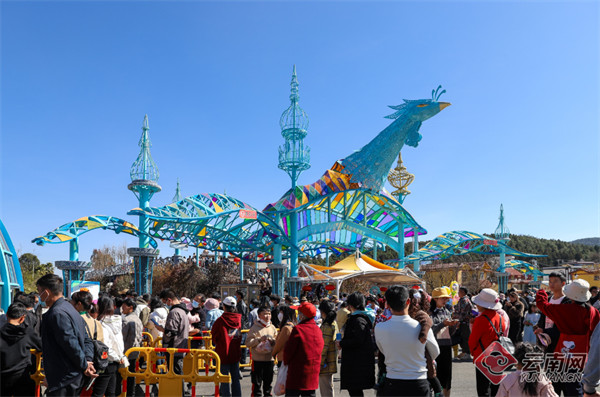 ڡͯԒ硱^(g)꣬PɫС(zhn)˚ⱬ