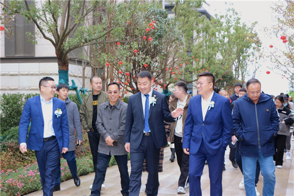 歸心山海 美好共鑒 寶能滇池九璽生活實(shí)景示范區(qū)媒體品鑒會(huì)活動(dòng) 圓滿舉行 歸心山海 美好共鑒 寶能滇池九璽生活實(shí)景示范區(qū)媒體品鑒會(huì)活動(dòng) 圓滿舉行