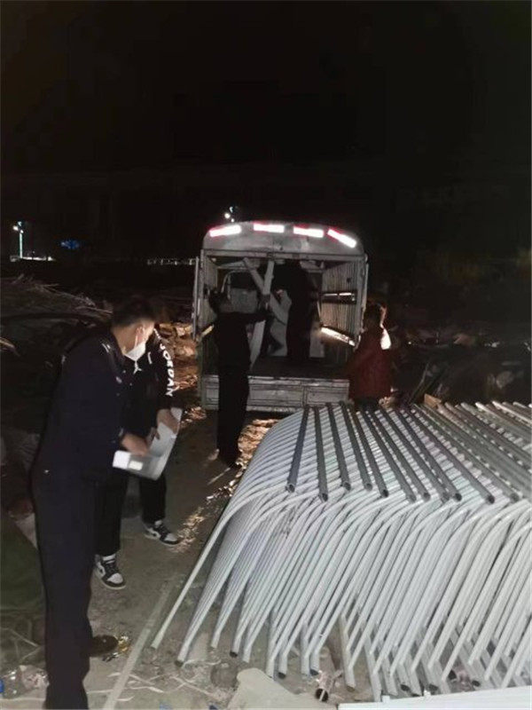 怒江美麗公路護(hù)欄盜竊案告破!追回被拆卸的護(hù)欄橫桿和豎管2286根 怒江美麗公路護(hù)欄盜竊案告破!追回被拆卸的護(hù)欄橫桿和豎管2286根