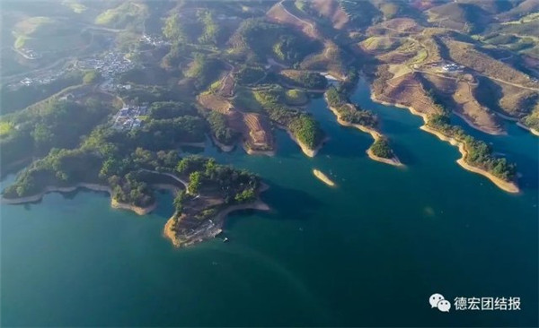 һ^Сu1Ԫģв(dng)a(chn)(qun)C^(gu)