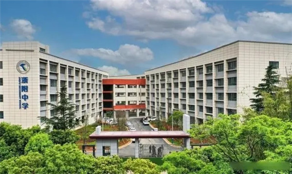 五華區(qū)多個(gè)老舊學(xué)校也準(zhǔn)備開拆,為城市建設(shè)騰地 五華區(qū)多個(gè)老舊學(xué)校也準(zhǔn)備開拆,為城市建設(shè)騰地