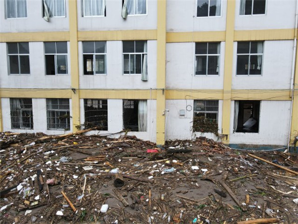 ͻlͨmlɽ飬3˲y1ʧ