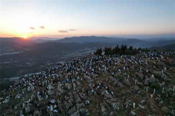 昆明長蟲山重新開放,小編驚呆了 昆明長蟲山重新開放,小編驚呆了