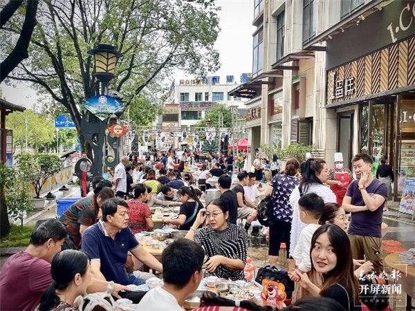 端午假期,普洱特色游頻頻“出圈” 端午假期,普洱特色游頻頻“出圈”