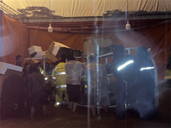 保山城區(qū)突降暴雨致多街區(qū)內(nèi)澇,消防緊急救援 保山城區(qū)突降暴雨致多街區(qū)內(nèi)澇,消防緊急救援