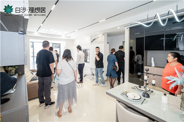 ` pɰ|ɳӠI(yng)NߘӰ巿ʢ_ţ