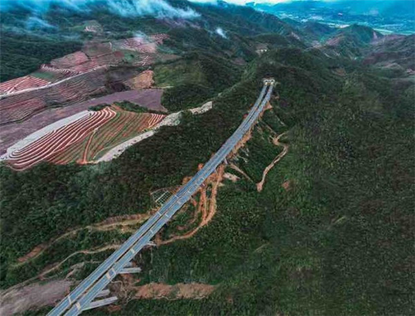 AӋcǰͨ܇һٹ·Mչ