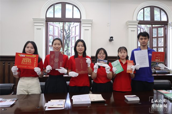 2023年云南省首批高考錄取通知書正在投遞 2023年云南省首批高考錄取通知書正在投遞