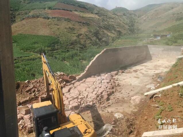 1000平方米違法建筑占用基本農(nóng)田,拆! 1000平方米違法建筑占用基本農(nóng)田,拆!