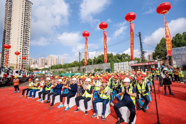 debf278e23567d74a5892f47e43e3906_