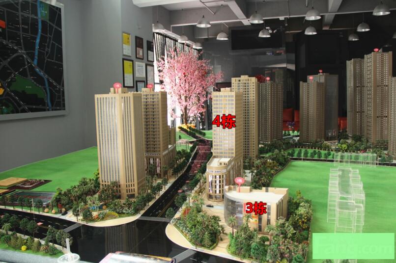 蓮花池畔3棟和4棟都是商業(yè)物業(yè) 蓮花池畔3棟和4棟都是商業(yè)物業(yè)