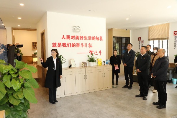 F:/^(q)/ýw/D/ӑ^F(xin)1.jpgӑ^F(xin)1