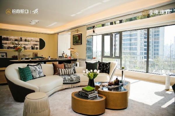 DSC05037-opq764718422