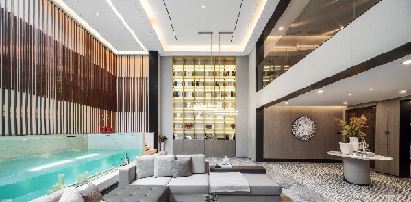 房間的擺設布局 中度可信度描述已自動生成