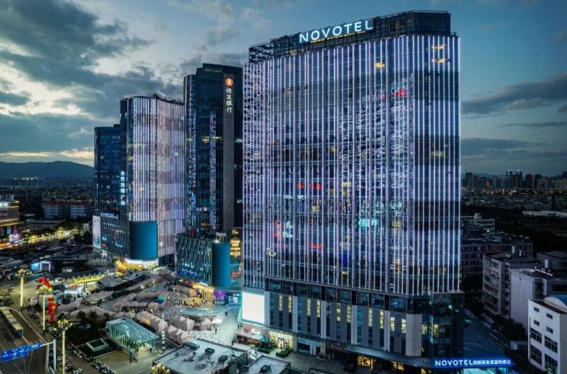 位于滇池路的昆明諾富特酒店已在今年2月2日開業 位于滇池路的昆明諾富特酒店已在今年2月2日開業