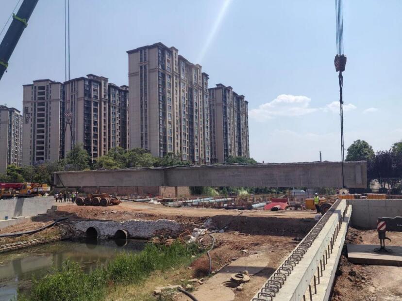 ٶ14̖·VմϘƬOɣDԴн·˾