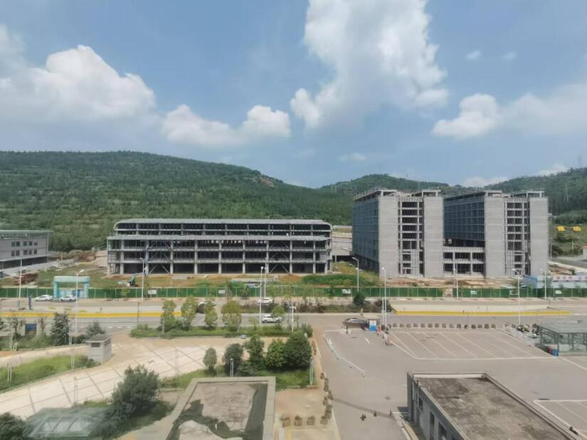 昆明南站東廣場現(xiàn)狀 昆明南站東廣場現(xiàn)狀