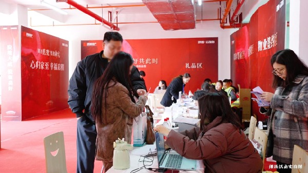 C:/Users/Administrator/Desktop/ҕl؈D/½ļA/1 (18).jpg1 (18)