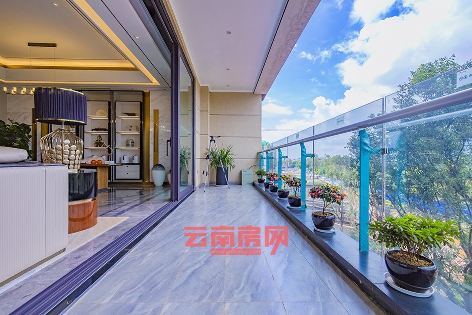 昆明有錢人減少,財富縮水,高端樓盤需要全省接盤 昆明有錢人減少,財富縮水,高端樓盤需要全省接盤