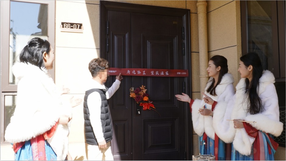 去年鴻基云璽臺(tái)完成了共348套房源的完美交付 去年鴻基云璽臺(tái)完成了共348套房源的完美交付