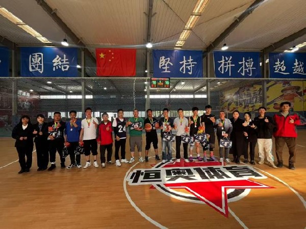 43458b3abeb79222fa8eaf21daeb9a6b_